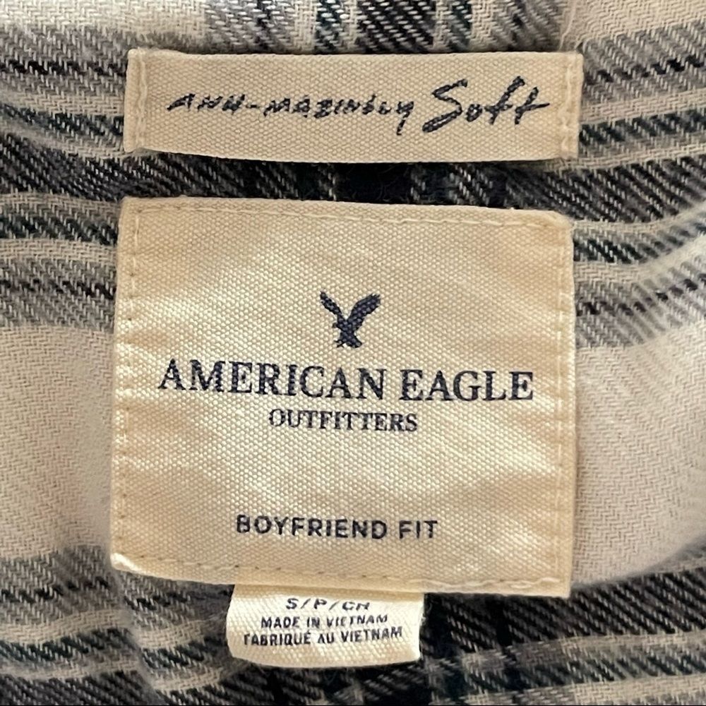 🫐 AMERICAN EAGLE | Blue Plaid Super Soft Cardigan Sweater - Picture 10 of 11